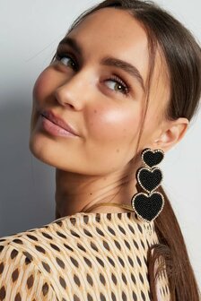 Oorbellen beaded heart - Beige