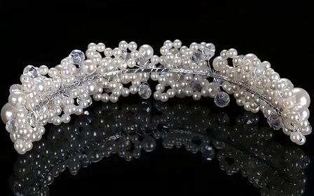 Buigbare tiara pearls